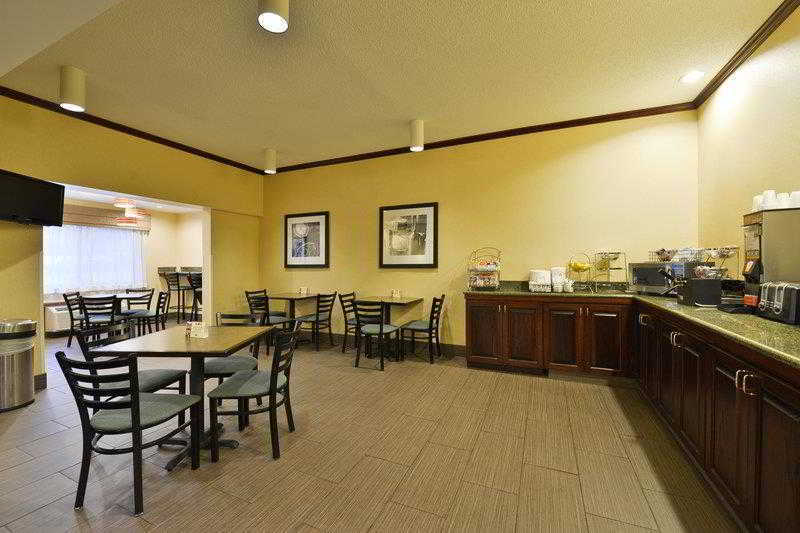 Best Western Plus Executive Inn St. Marys Экстерьер фото