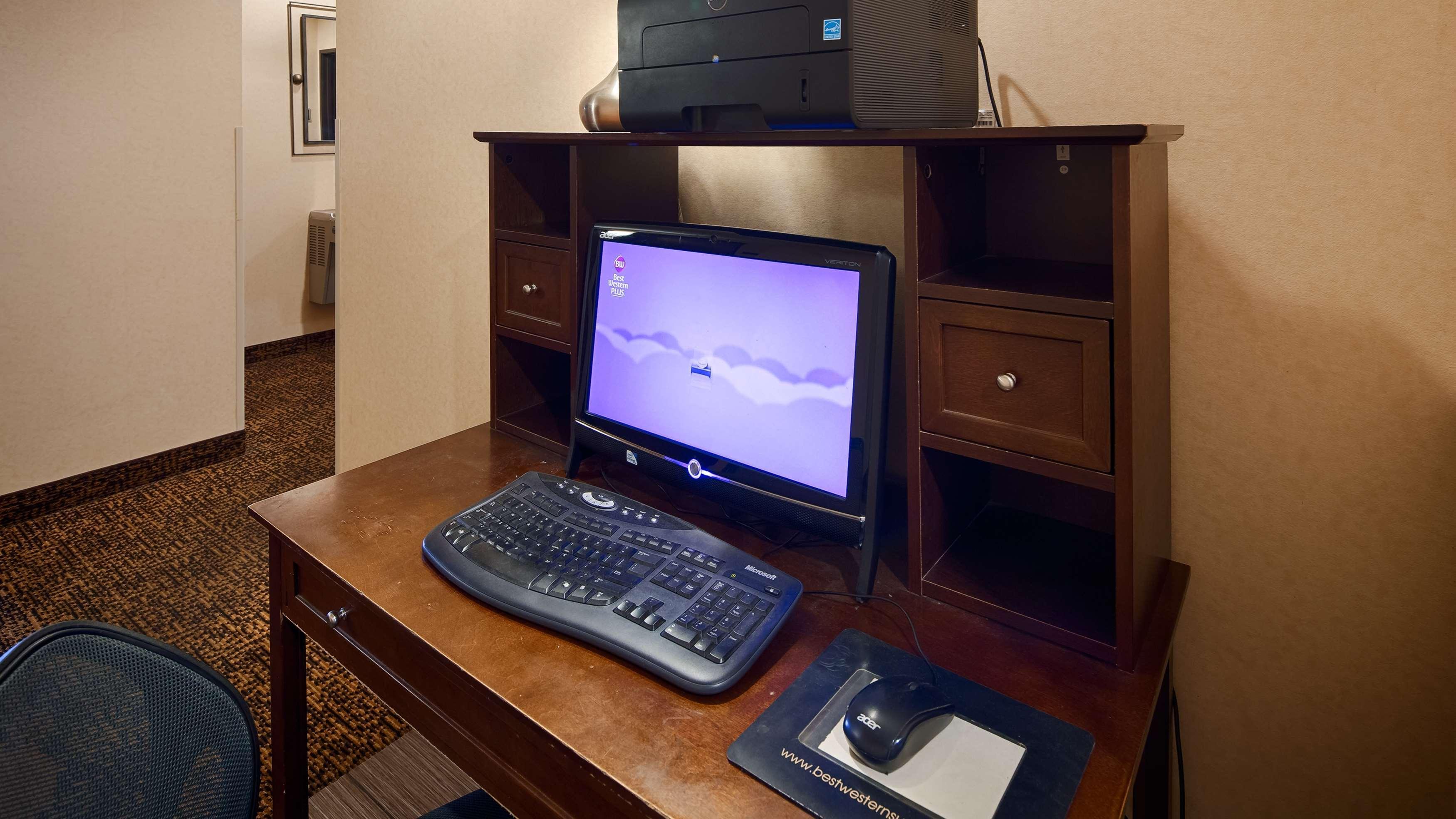 Best Western Plus Executive Inn St. Marys Экстерьер фото