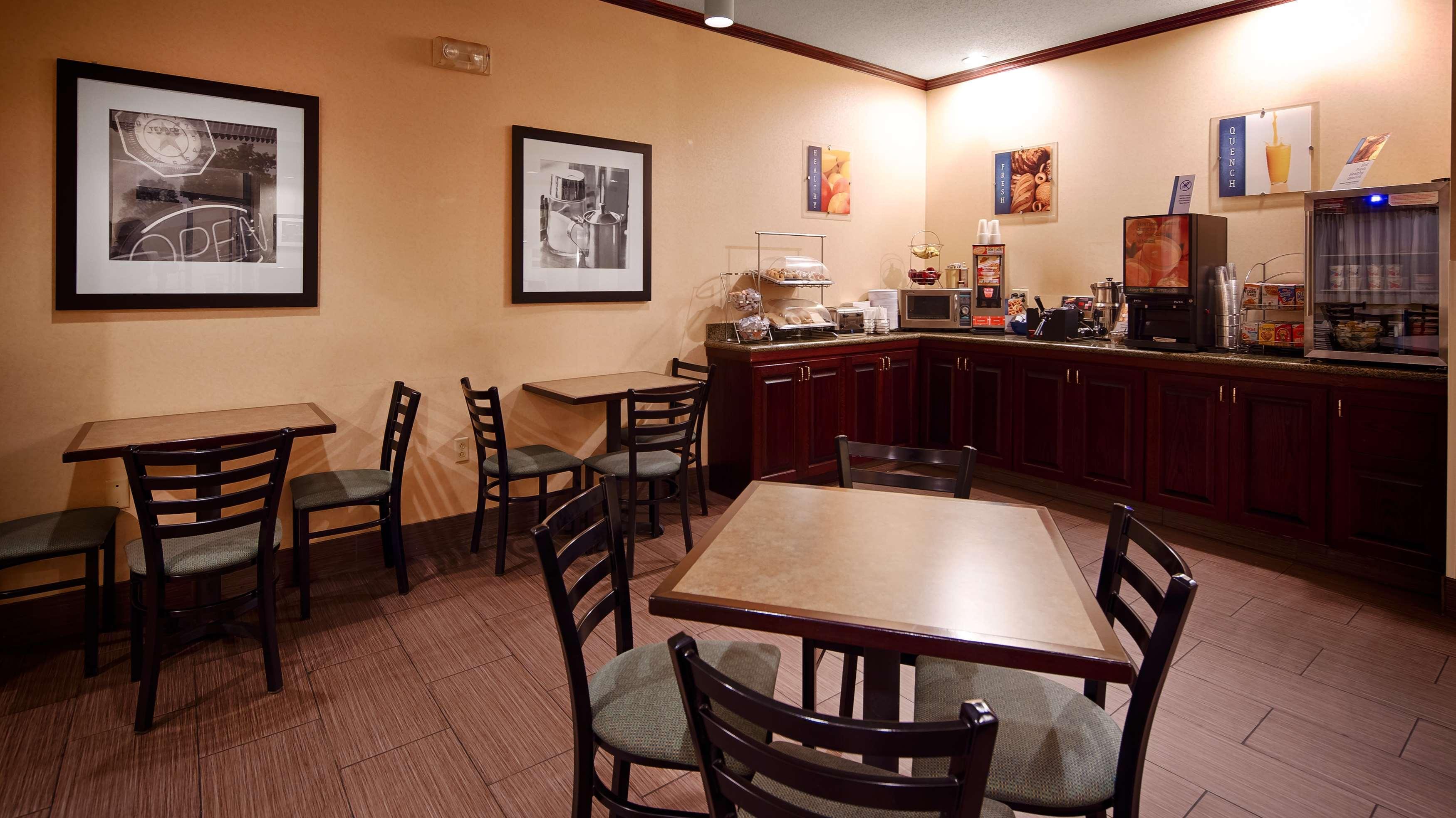Best Western Plus Executive Inn St. Marys Экстерьер фото