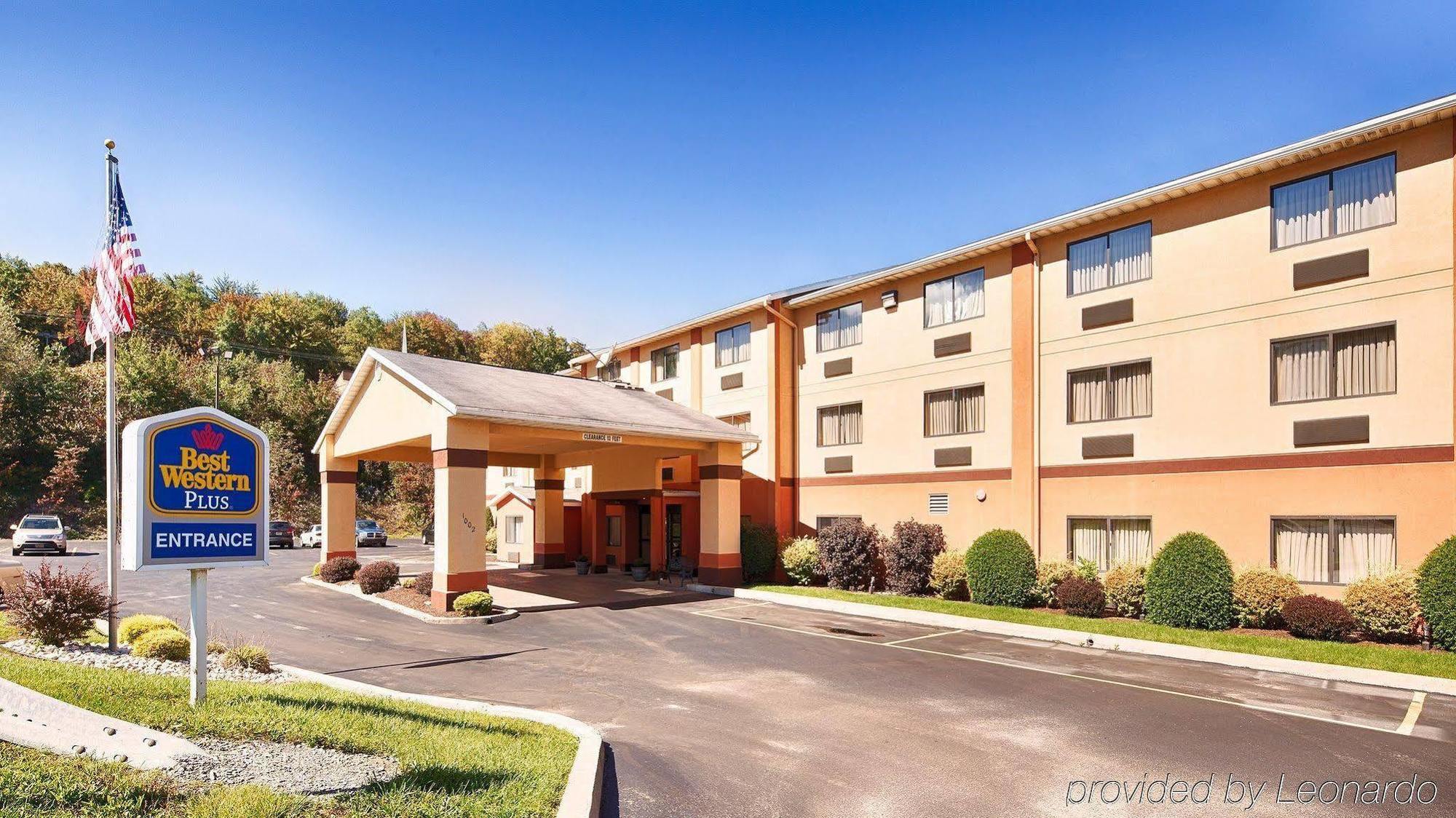 Best Western Plus Executive Inn St. Marys Экстерьер фото